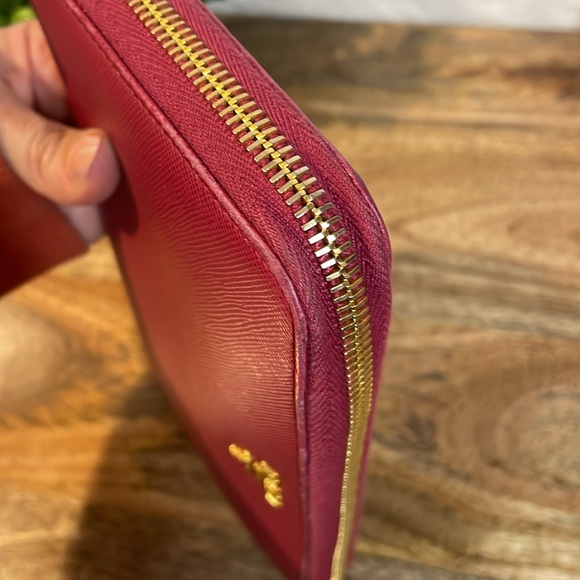 Pink Prada Saffiano Leather Organizer - Picture 4 of 12